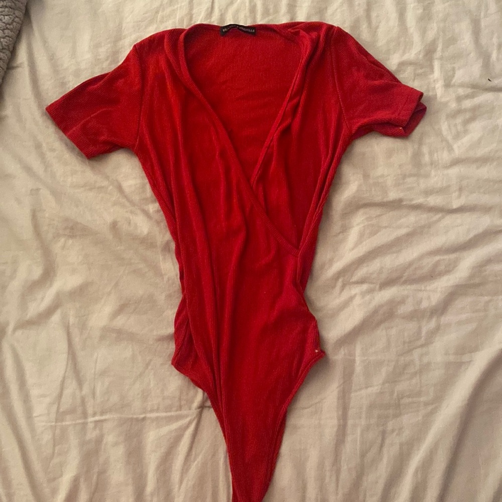Brandy Melville Cross Bodysuit Red Size: S